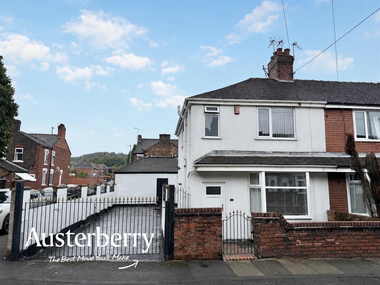 3 bed property in Adkins Street, Stoke-On-Trent